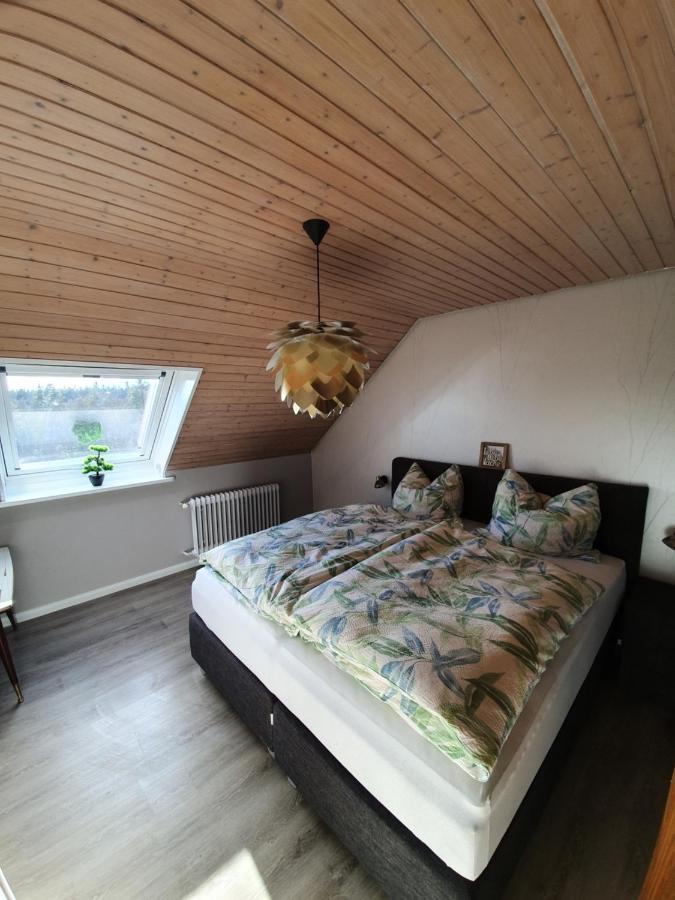 Chickenhill Blackforest, Grosse Ferienwohnung Im Schwarzwald Bad Wildbad Luaran gambar