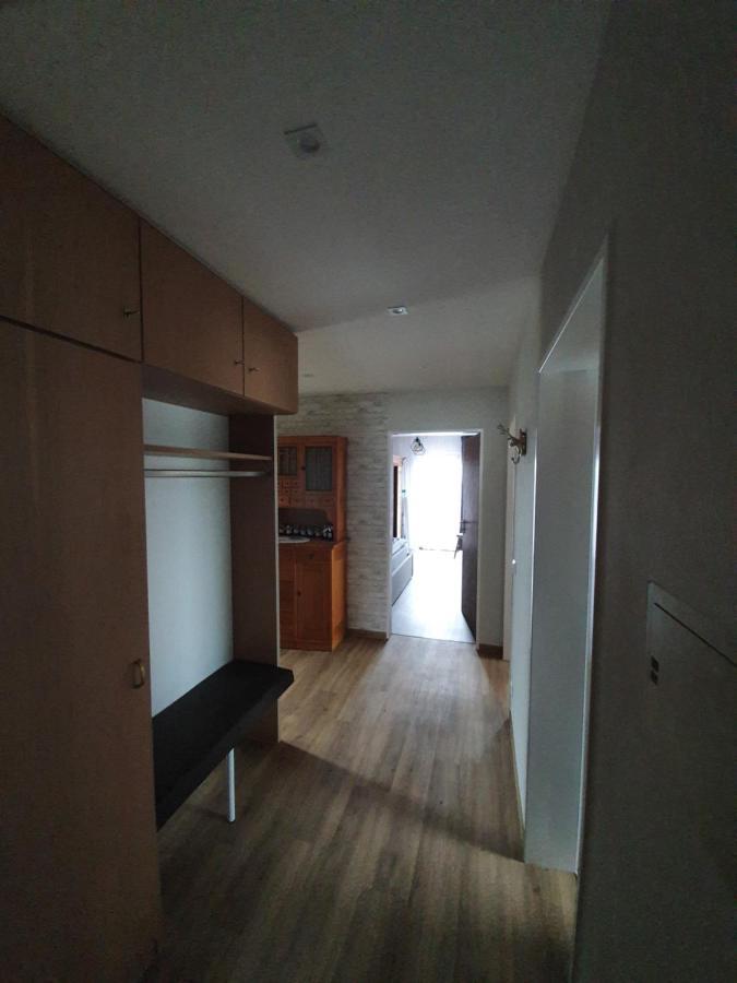 Chickenhill Blackforest, Grosse Ferienwohnung Im Schwarzwald Bad Wildbad Luaran gambar