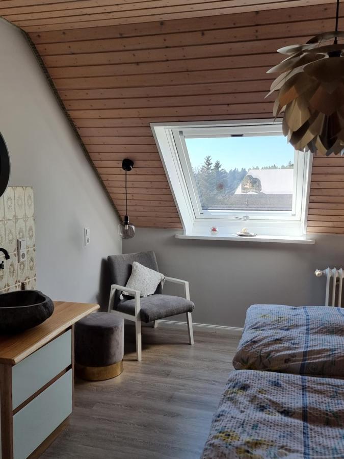 Chickenhill Blackforest, Grosse Ferienwohnung Im Schwarzwald Bad Wildbad Luaran gambar