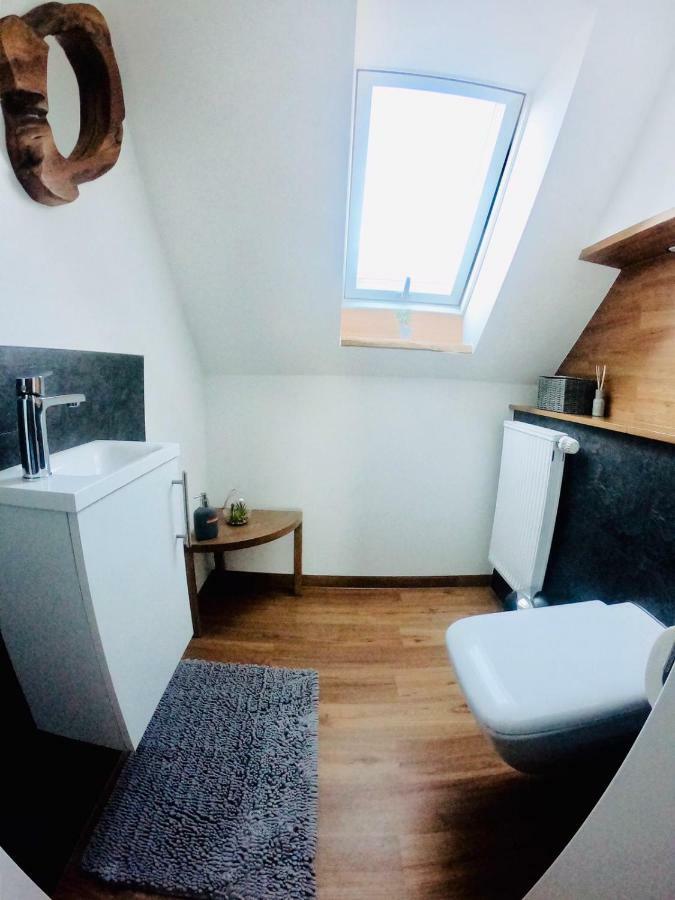 Chickenhill Blackforest, Grosse Ferienwohnung Im Schwarzwald Bad Wildbad Luaran gambar