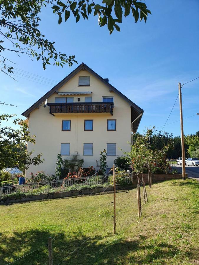 Chickenhill Blackforest, Ferienwohnung Grosshans Bad Wildbad Luaran gambar